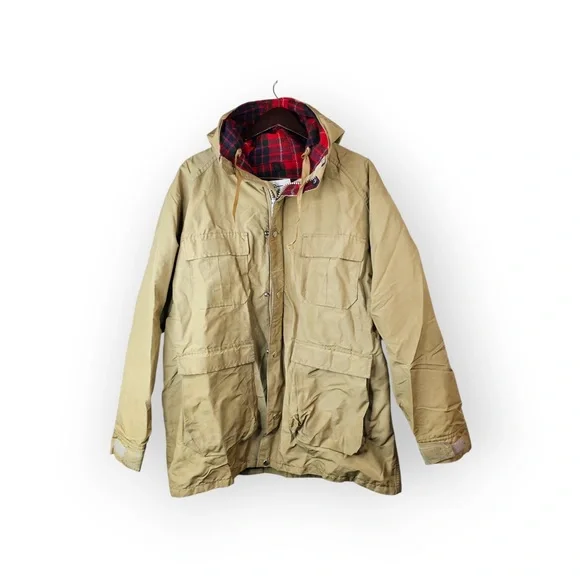 Vintage Woolrich Made in USA Tan Mountain Parka Wool Lined XL
